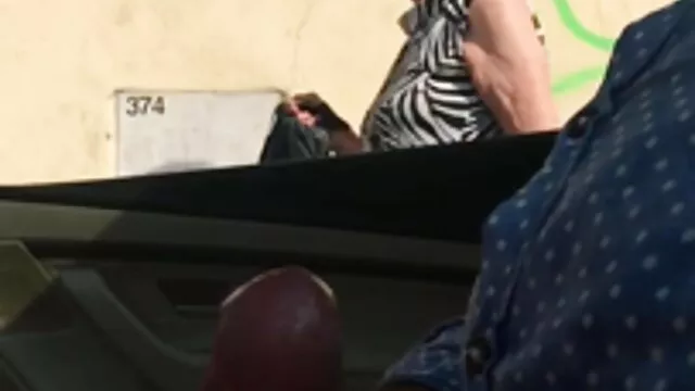 Tốt nhất khiêu dâm, không giấy đăng ký  Bitches nằm trên bàn phim set nhat vu to và chuẩn bị sẵn sàng cho sex